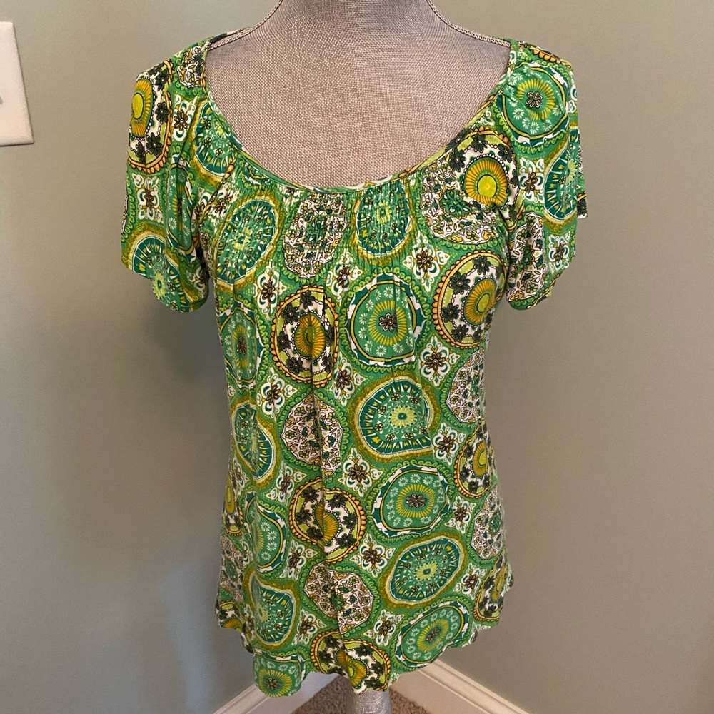Multi colored pattern lightweight knit top